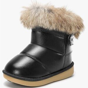 Comfy Kids Faux Fur boots size 7.5(24)